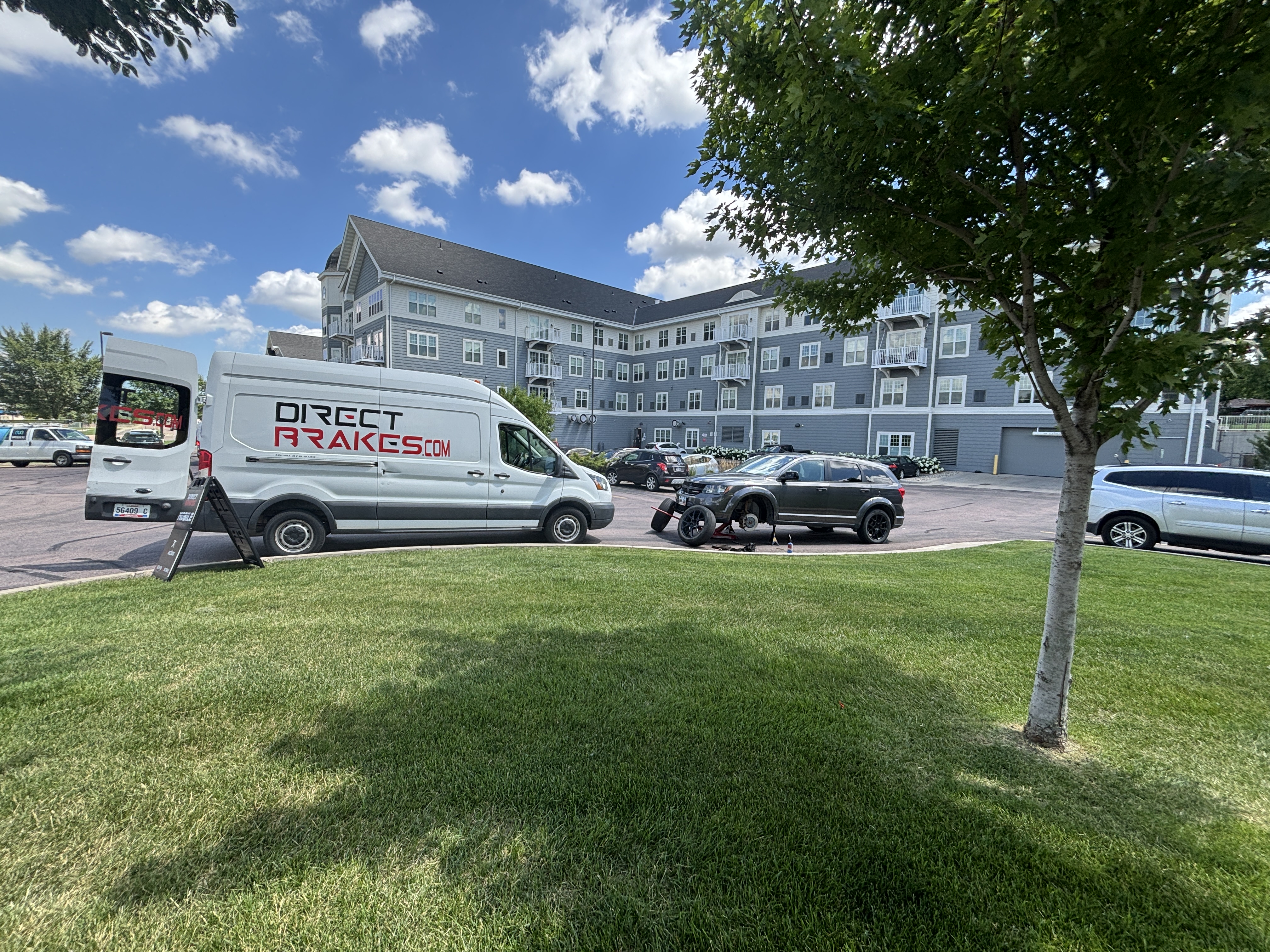 Mobile brake pad replacement in Sioux Falls neighborhood