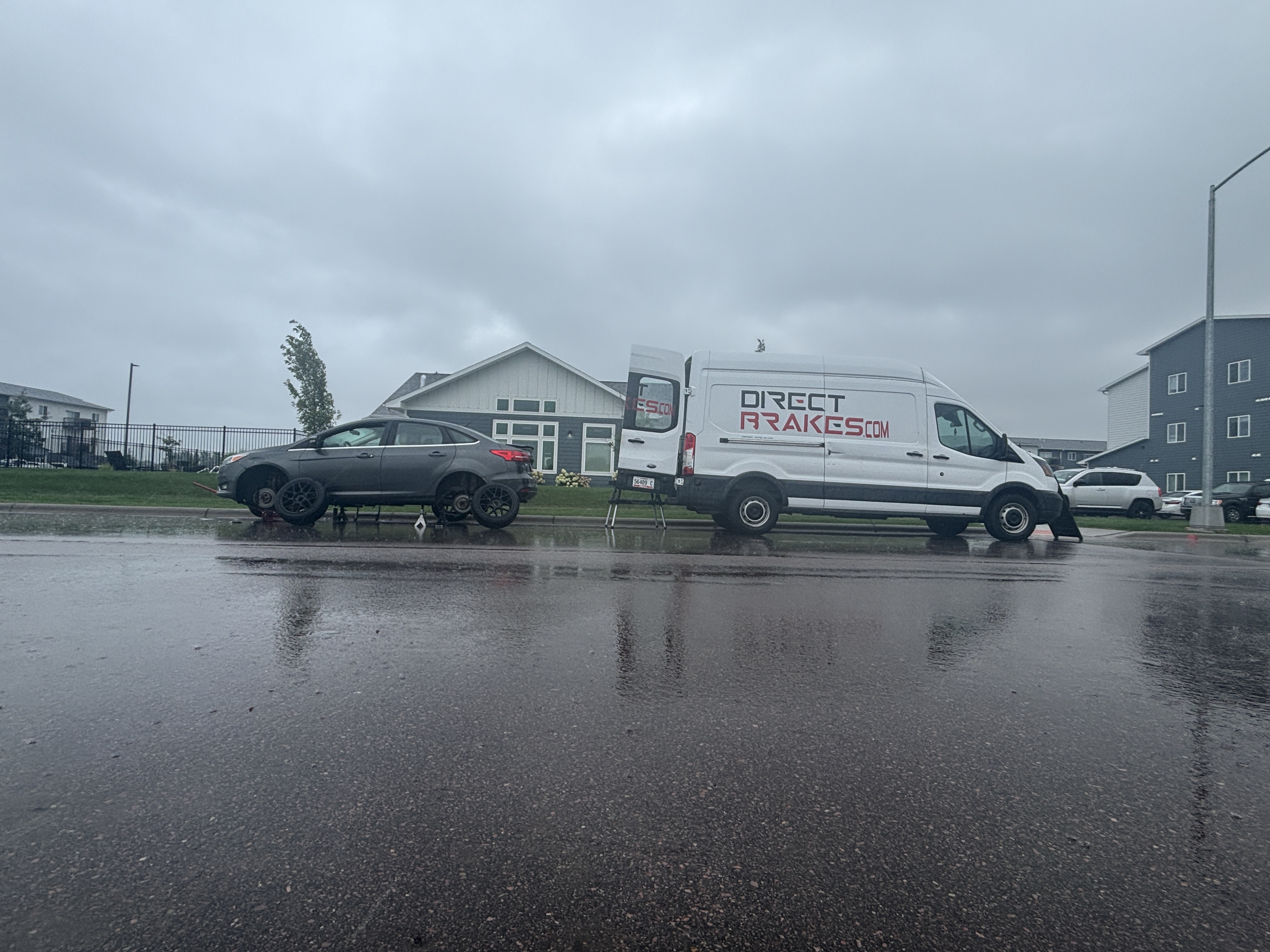 Acura TSX receiving mobile brake service