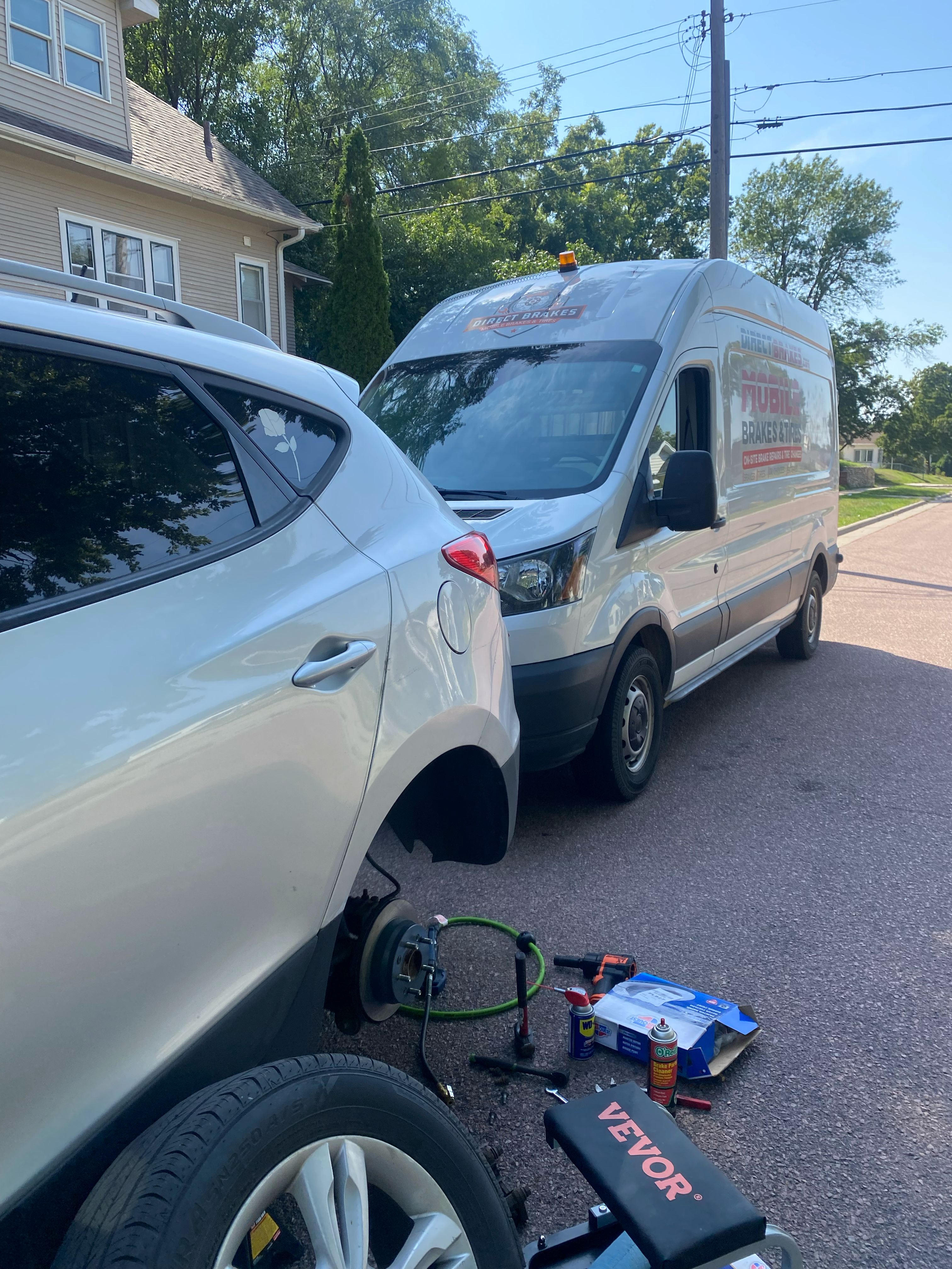 Brake Pads Replacement